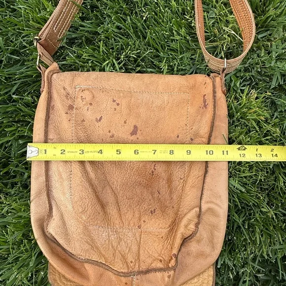 Bed Stu Cobbler Series Genuine Leather Bag with Brass Studded American Flag - Picture 9 of 13